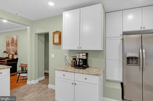 525 Park Blvd, Haddonfield NJ  08033-2938 exterior