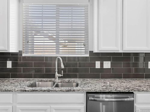 3129 Nepal Way, Aurora CO 80013-9083 exterior