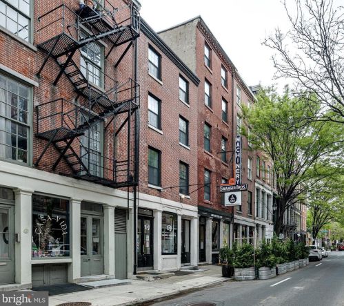 112 2nd St, Philadelphia PA  19106 exterior