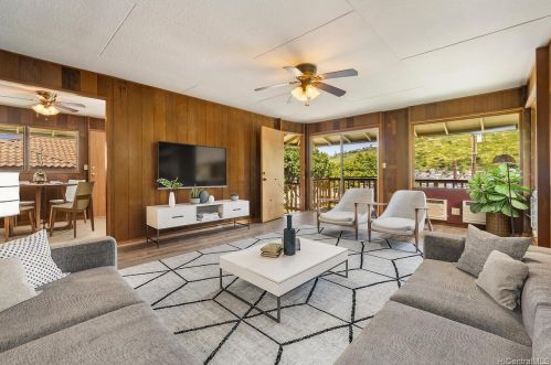 1859 10th Ave, Honolulu HI  96816-2907 exterior