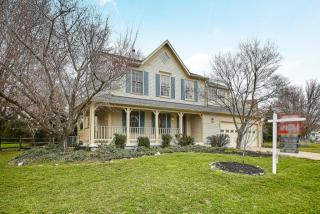 10151 Strawflower Ln, Manassas, VA 20110-6651