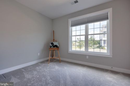 412 Constitution Dr, Ephrata PA  17522 exterior