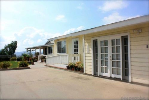 1412 Groveland Ter, El Cajon, CA 92021-3418