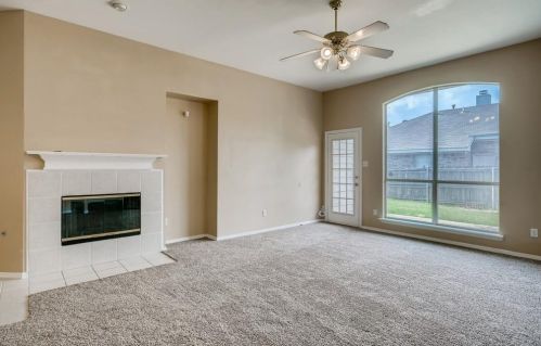 6944 Lomo Alto Dr, Fort Worth TX  76132-3560 exterior