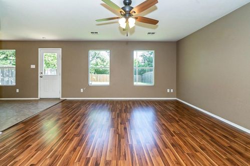 5840 Parkview Hills Ln, Fort Worth TX  76179-3797 exterior