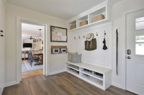 284 Elden Dr, Atlanta GA  30342-2030 exterior