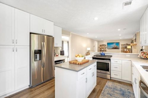 3917 Plantation Dr, Marietta, GA 30062-5045