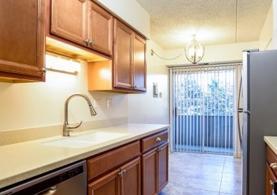 260 Butterfield Rd, Elmhurst, IL 60126-5017