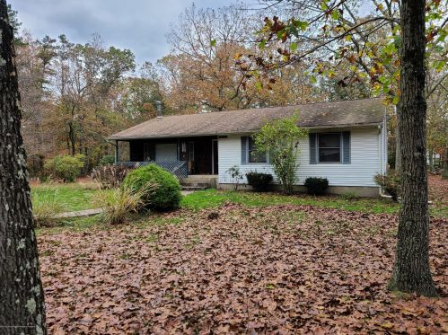 4 Russell Childs Rd, Jackson Twp, NJ 08527-3754