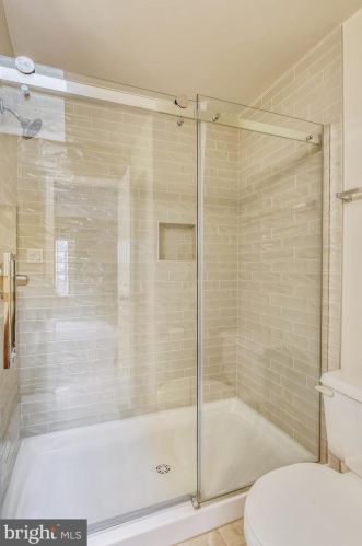 10828 Douglas Ave, Silver Spring MD 20902-4101 exterior