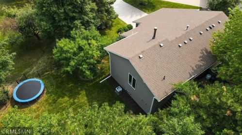 3865 Cinnabar Dr, Saint Paul MN  55122-1614 exterior