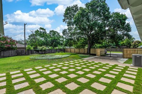 3909 Clayton Rd, Fort Worth TX  76116-7220 exterior