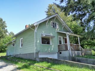2010 Woburn St, Bellingham, WA 98229-3812