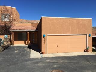 10554 Roxborough Dr, Littleton, CO 80125-8705