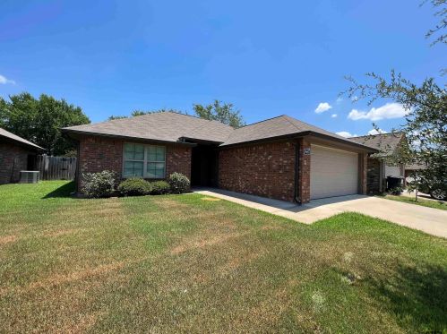 19451 King Ranch Dr, Flint, TX 75762-8864