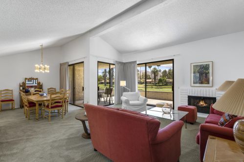 7461 Paseo Azulejo, Palm Springs, CA 92264-6705