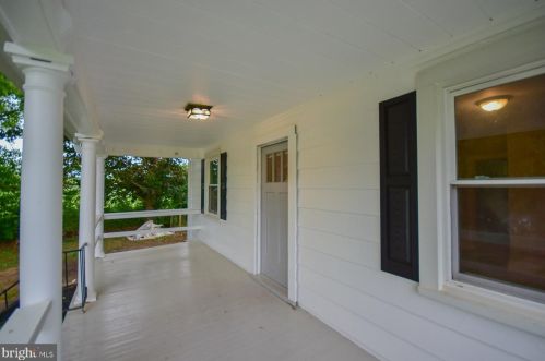 110 Alla Willa Dr, Charles Town, WV 25414-1148