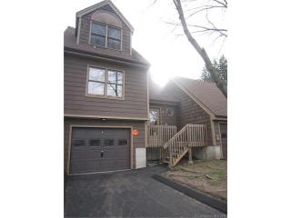 81 Meadow St, Milford, CT 06461-3454
