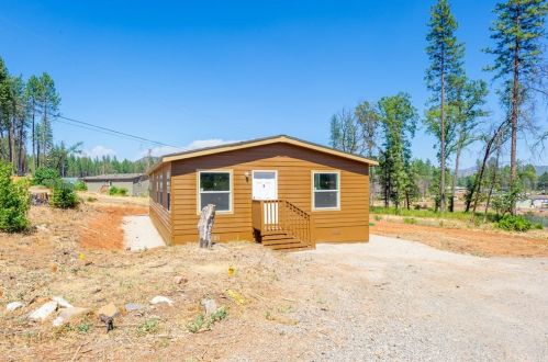 1374 Herman Rd, Paradise, CA 95969-2663