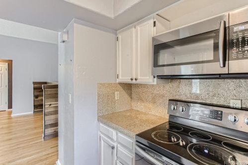 3810 Evanston St, Aurora CO 80014-3921 exterior