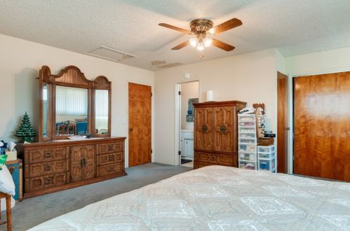 6950 Peralta Pl, Riverside CA  92509-6311 exterior