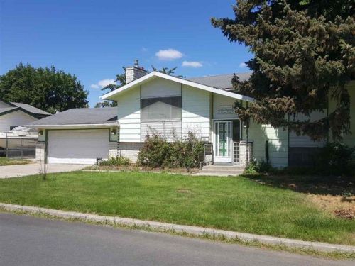 225 Nolan Brown Pl, Amber, WA 99004-2155