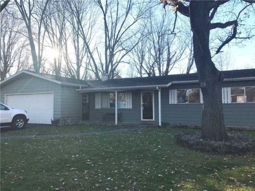 703 Pleasant Dr, Crawfordsville, IN 47933-1539