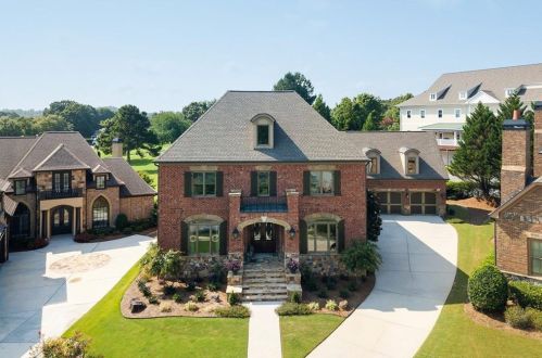 5889 Chickasaw Ln, Braselton, GA 30517-6039
