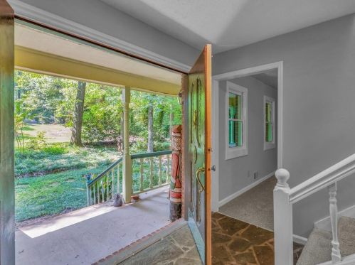 3890 Sundowner Ct, Conyers GA  30094-3870 exterior