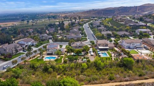 16107 Sierra Heights Dr, Riverside CA  92503-8413 exterior