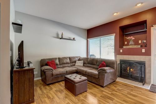 3541 Blue Ridge Ct, Carpentersville, IL 60110-3608