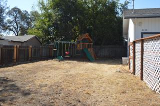 2430 Cottage Dr, Auburn, CA 95603-2725