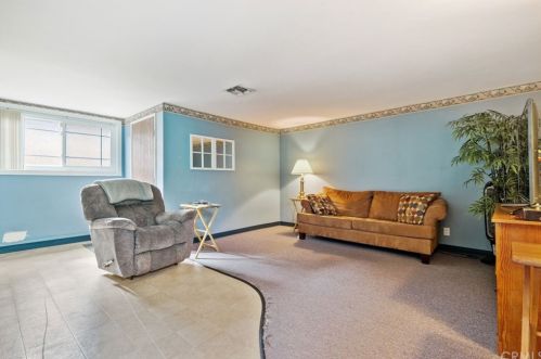 2440 Glenoaks Ave, Anaheim CA 92801-3225 exterior