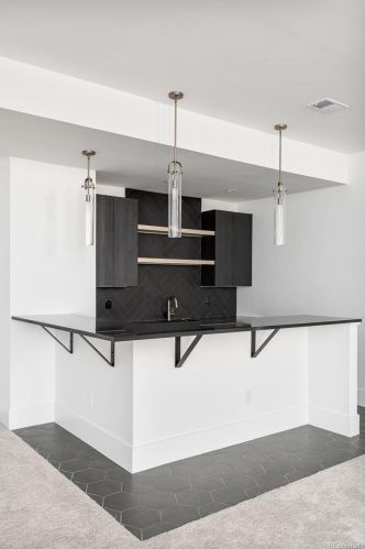 35 Grape St, Denver CO  80220-5804 exterior