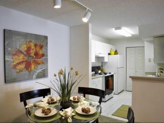 1371 Kimberly Way, Atlanta GA  30331-4602 exterior