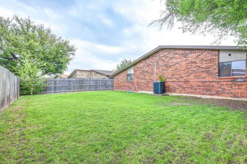 4213 Buckeye St, Fort Worth TX  76137-1107 exterior