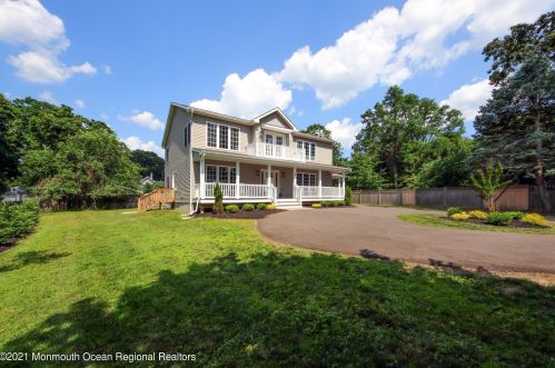 39 Harrison Ave, Tinton Falls NJ  07701 exterior