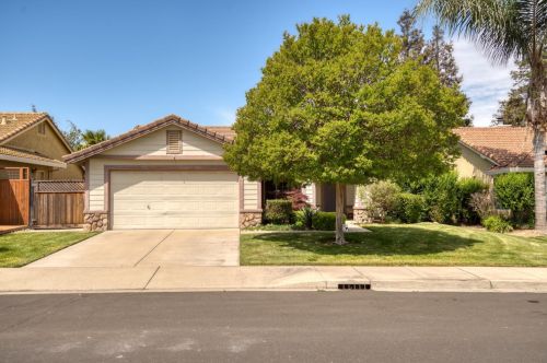 530 View Point Ave, Valley Home, CA 95361-8865