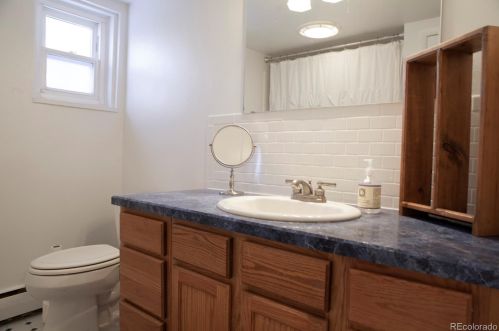 3279 Pearl St, Englewood CO 80113-2713 exterior