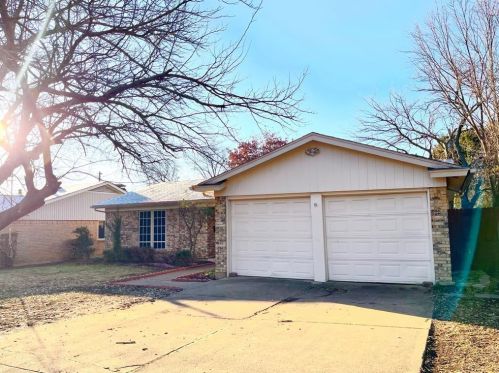 4136 Portland St, Irving TX  75062-2979 exterior