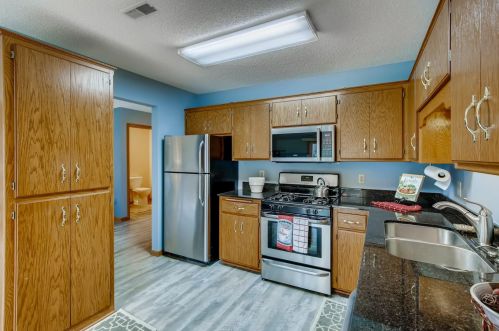 3236 Edgerton St, Saint Paul MN  55127-5032 exterior