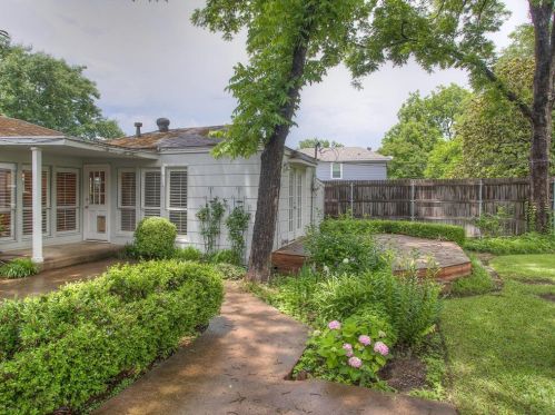 2563 Boyd Ave, Fort Worth TX  76109-1022 exterior