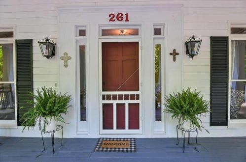 261 Griffin Mountain Trl, Conyers GA  30013-5409 exterior