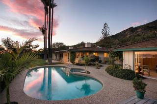 1946 Paquita Dr, Carpinteria, CA 93013-3026