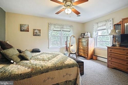 121 Blooming Grv Rd, Hanover PA 17331-8534 exterior