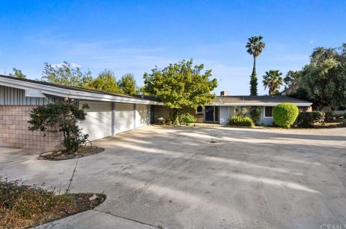 8661 Red Hill Country Club Dr, Rancho Cucamonga, CA 91730-1932