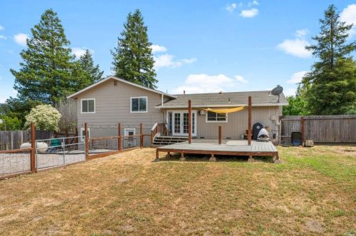 430 Stutsman Rd, Ukiah CA  95482-9553 exterior