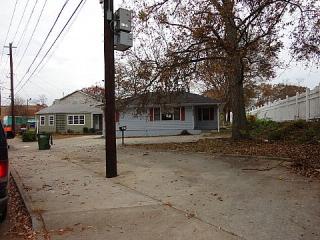 2042 Oakview Rd, Atlanta GA  30317-2508 exterior