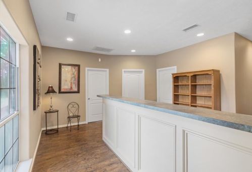 15720 Kuykendahl Ct, Conroe TX  77384-3560 exterior