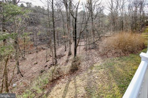 2808 Schubert Dr, Silver Spring MD 20904-6881 exterior